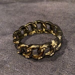 Black metal clasp bracelet
